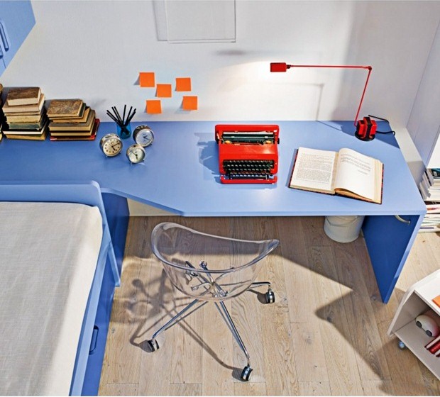 โต๊ะทำงาน เก้าอี้ ตกแต่ง ภายใน ห้องนอน สีฟ้า