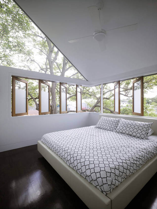 แบบห้องนอน มีหน้าต่างหลายบาน