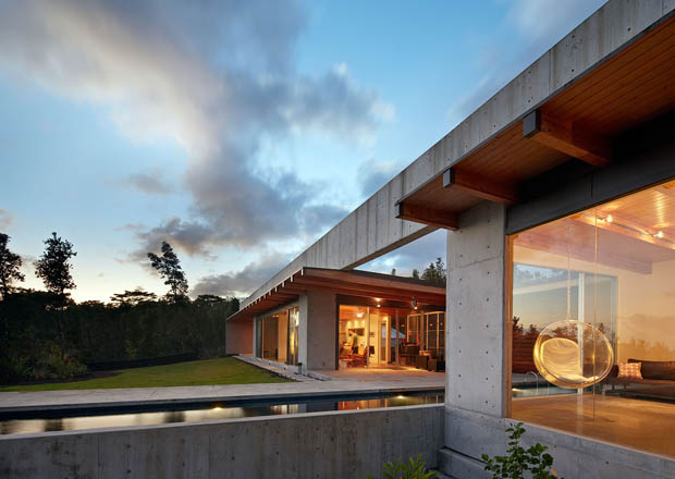 Concrete-House-and-Pool-9