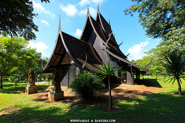 บ้านเรือนไทย บ้านดำ อ.ถวัลย์ ดัชนี