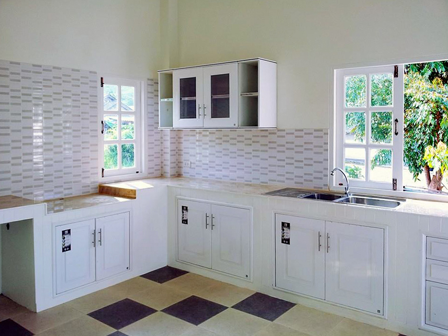 ห้องครัว บิลท์อินสวย สีขาว