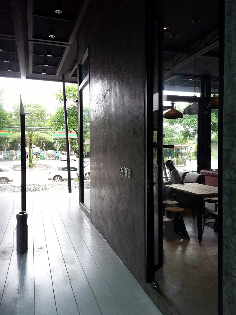 ตกแต่งร้านกาแฟด้วยปูน Loft ขัดมัน