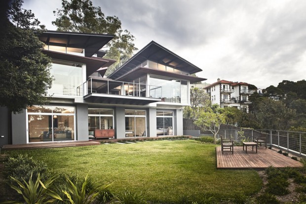 บ้าน 2 ชั้นริมทะเล Villa-on-Sydney-Harbour