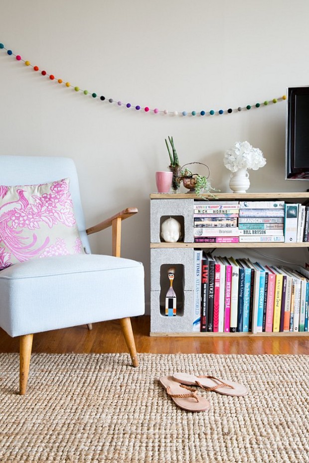 Cinder-block-bookshelf