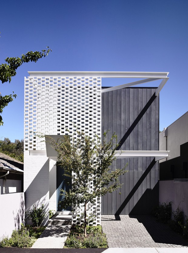 Black-White-Facade-House-22