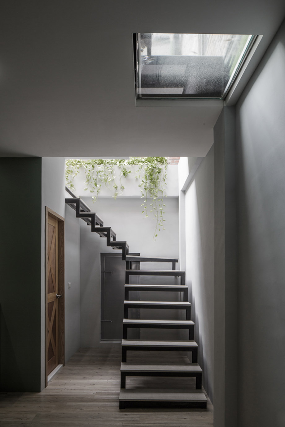 ช่องแสง skylight บริเวณบันได