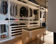 walk-in closet