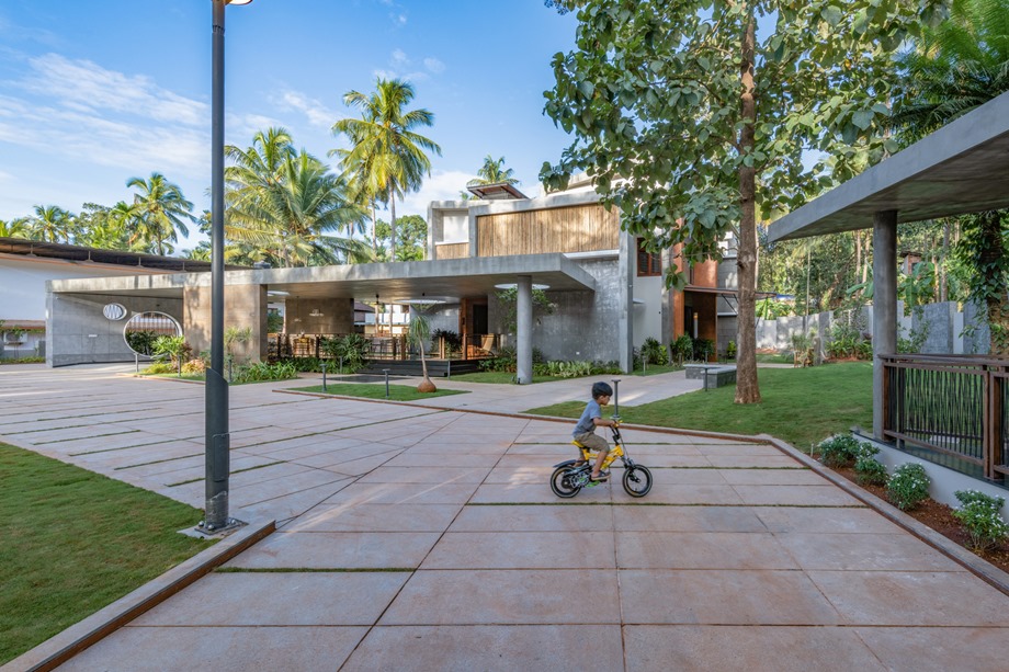 บ้านคอนกรีตสไตล์โมเดิร์น