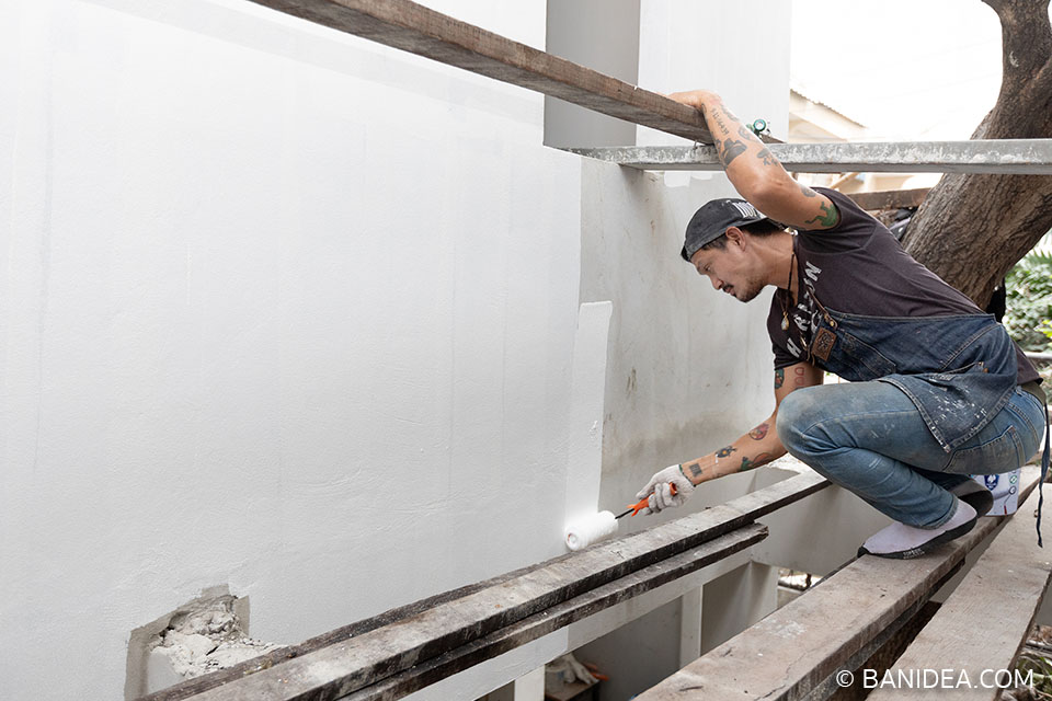 ทาสีรองพื้น Dulux ผนังปูนใหม่