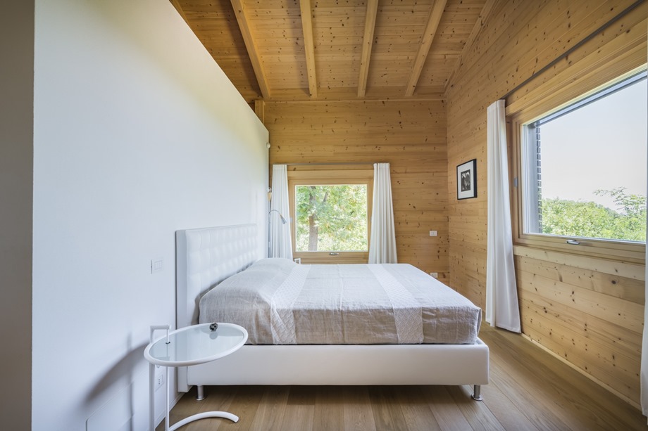 ห้องนอนตกแต่งไม้