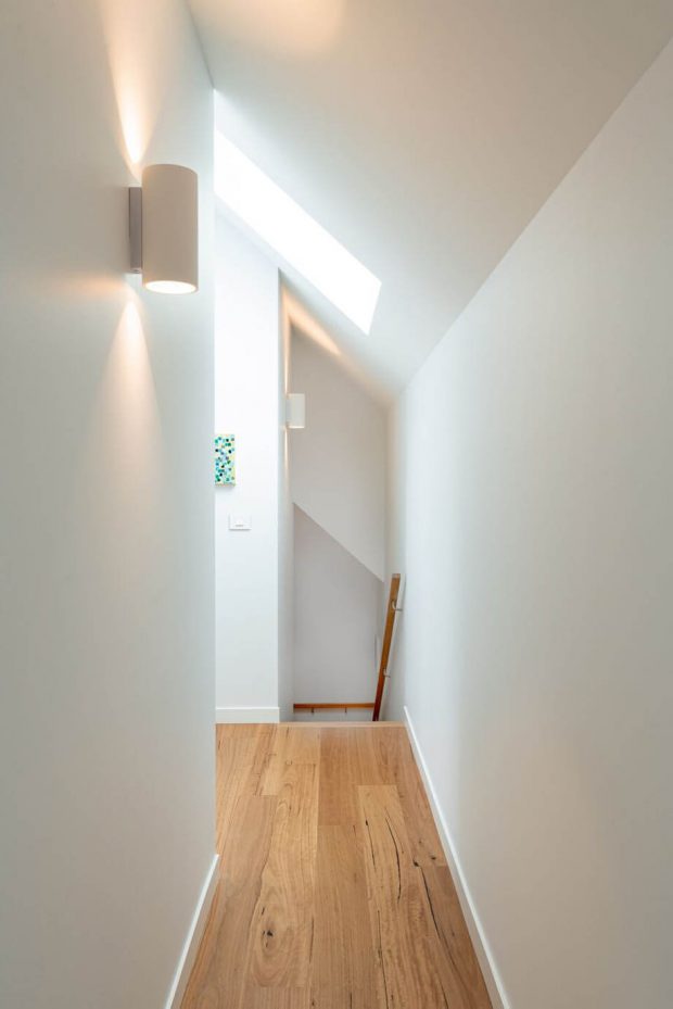 skylight ตรงบันได
