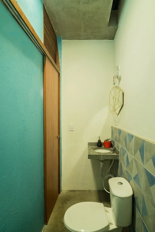 ห้องน้ำโทนสีฟ้า