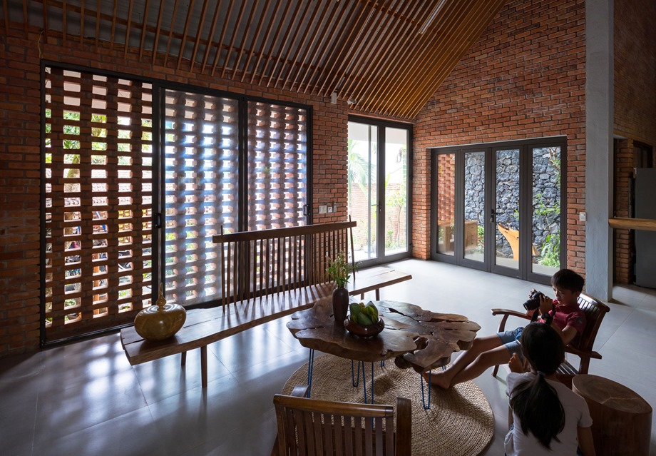 บ้าน open plan เปิดผนังโล่งสองด้าน