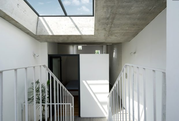 บ้านคอนกรีตมีช่องแสง skylight