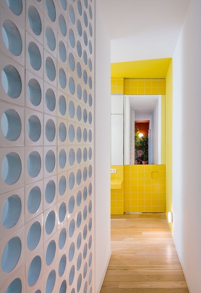 Colour-block-Interiors-door