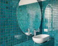 ห้องน้ำตกแต่งกระเบื้องโมเสกสีน้ำเงินเขียว