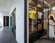 walk in closet