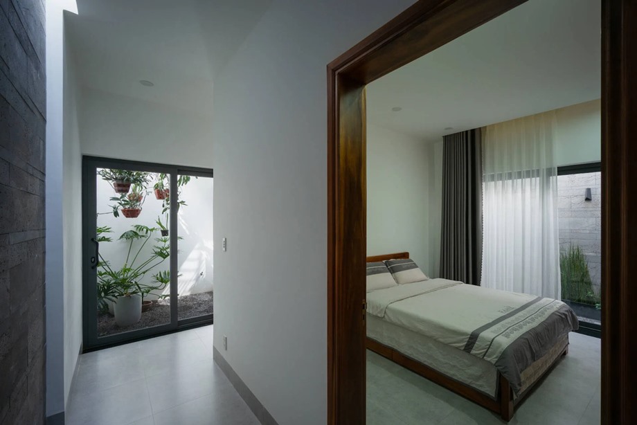 ห้องนอนที่เปิดออกชมสวนได้