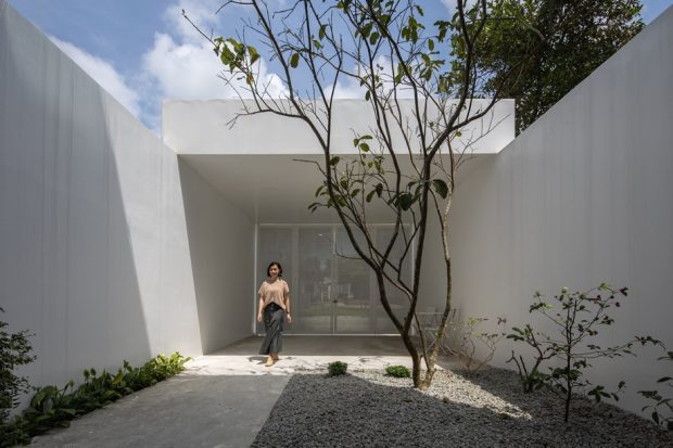คอร์ทยาร์ดในบ้านจัดสวนสไตล์ ZEN