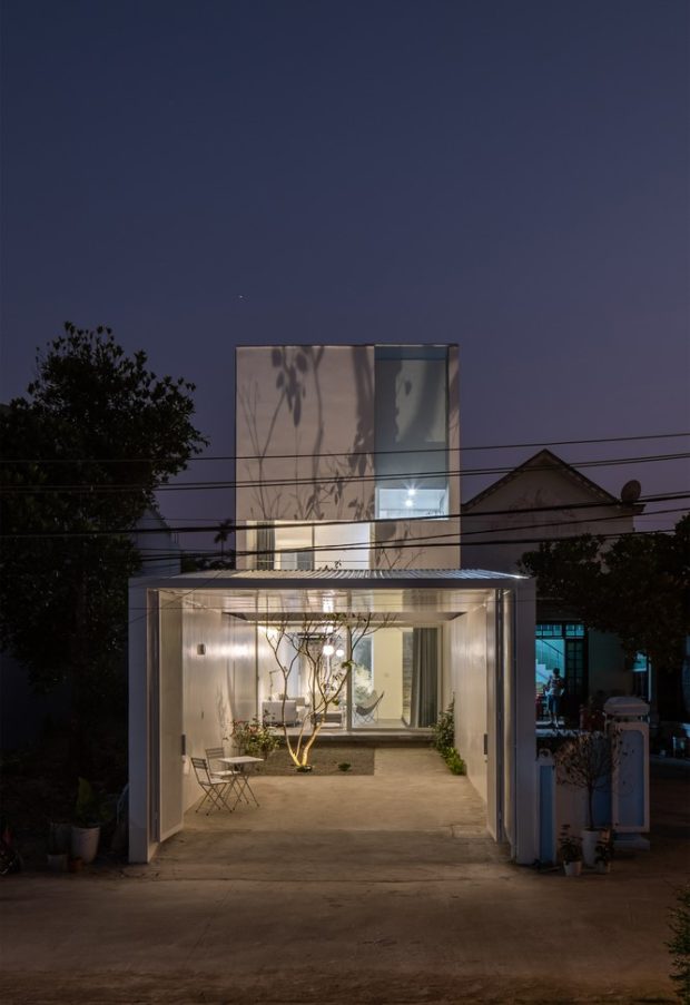 บรรยากาศบ้านช่วงค่ำ