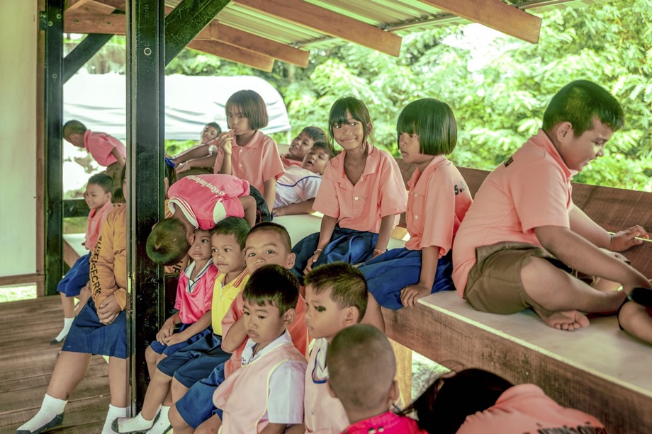 เรือนอเนกประสงค์สำหรับนักเรียนและคนในชุมชน