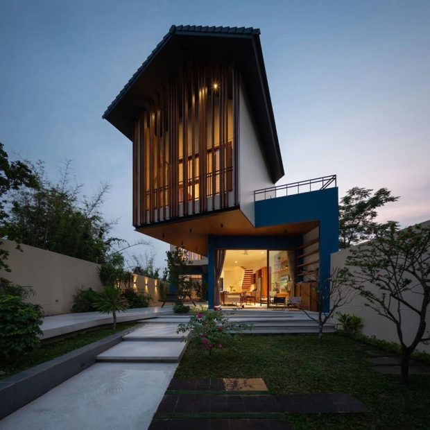 บรรยากาศบ้านช่วงค่ำ