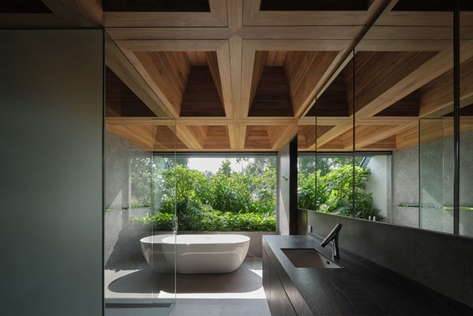 ห้องอาบน้ำตกแต่งบรรยากาศสวน
