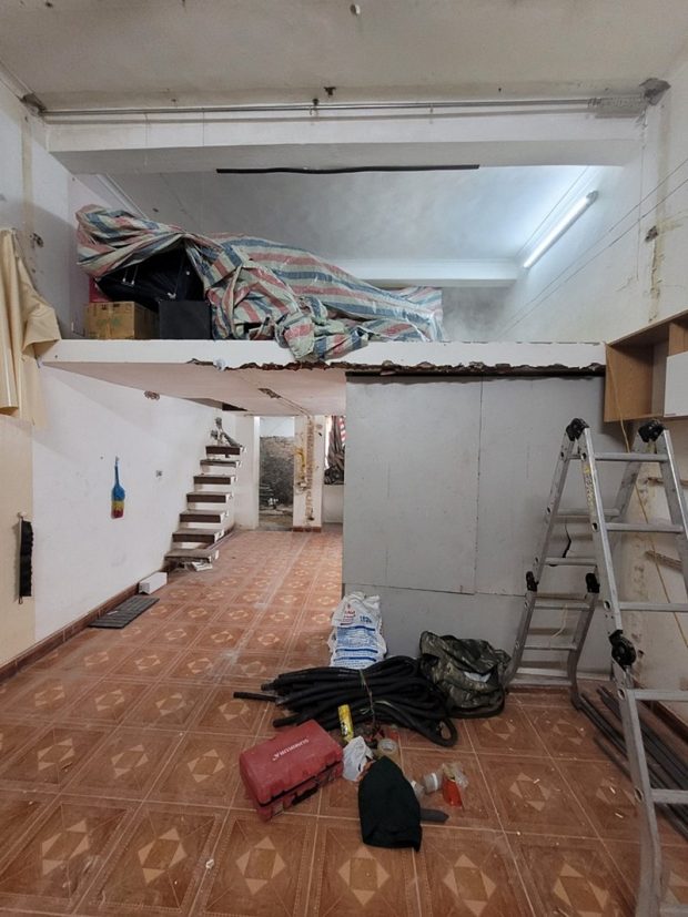 บ้านระหว่างรีโนเวท