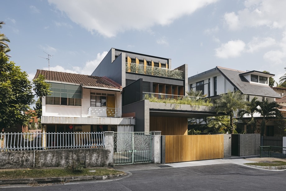 บ้านร่วมสมัยใกล้ชิดธรรมชาติ