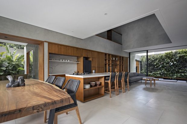 บ้าน open plan จัดห้องนั่งเล่น ทานข้าวและครัวไว้ด้วยกัน