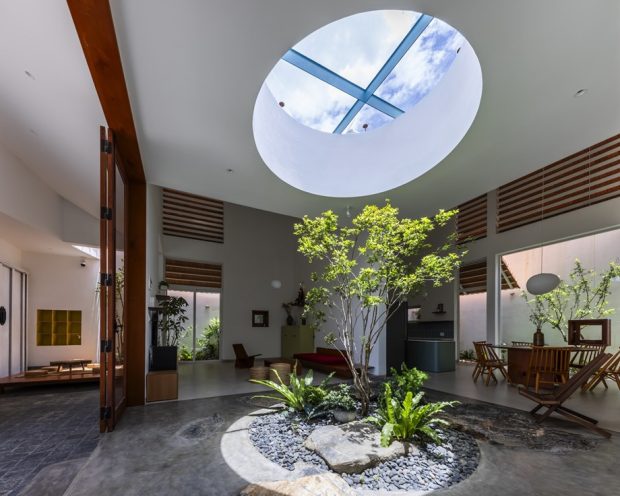 จัดสวนตรงช่องแสงสกายไลท์